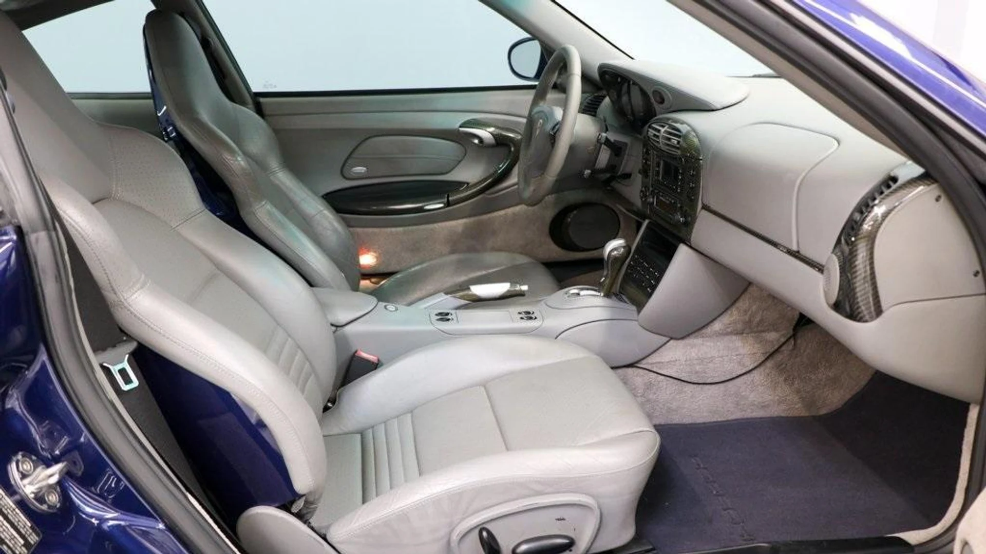 mph021_420418866_p8wx_AA_Iz_Itn3_Aq6aw_Pu_H7_Qoj_T0_U_986abd40cd