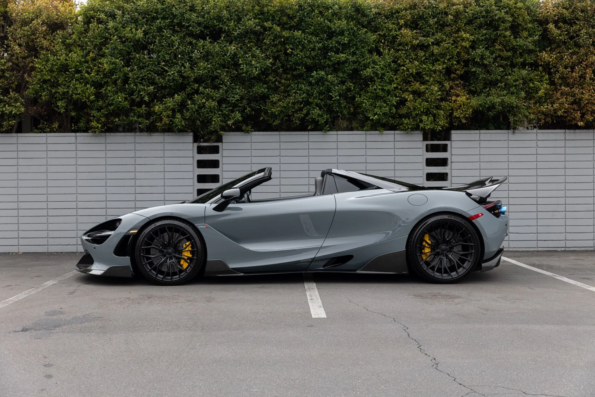 mph021_4204779912_Used_2020_Mc_Laren_720_S_Spider_Luxury_1748047983_049d6090bb