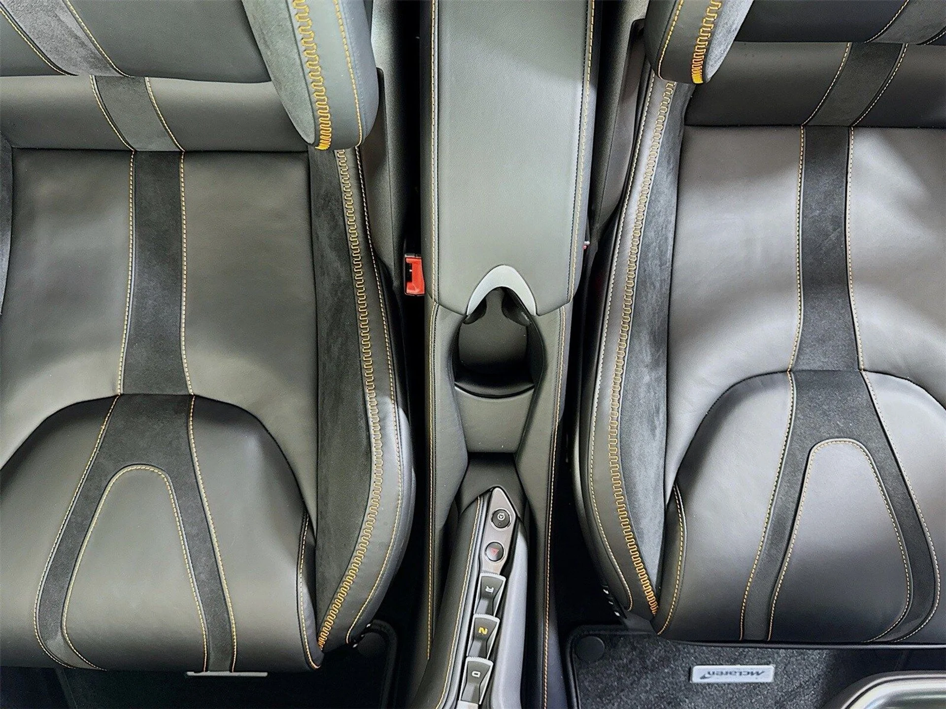 mph021_4208532971_62de881a99dc4d0b7d329c3260575176x_3dce78a9e6