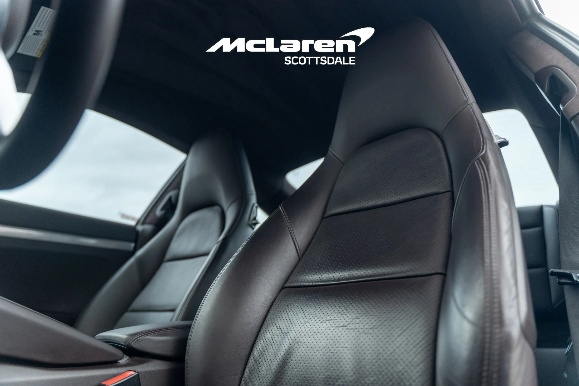 mph021_4212296151_Used_2017_PORSCHE_911_Carrera_1768089674_d9b1e09bfa