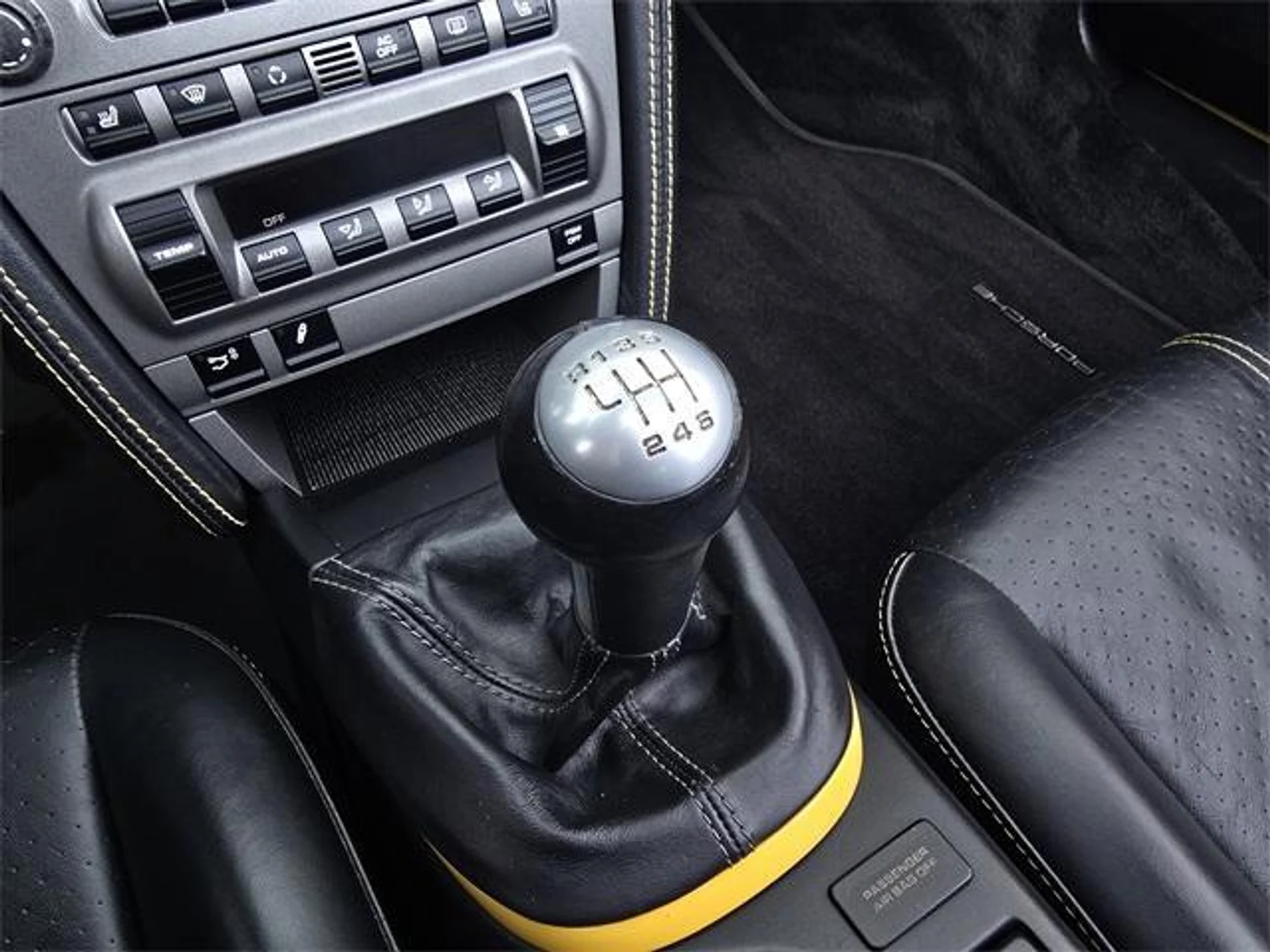 mph021_4213886459_B5_Hfpmfxtst_Khj_Ee71_Ty0dhb2g8_595de88af1