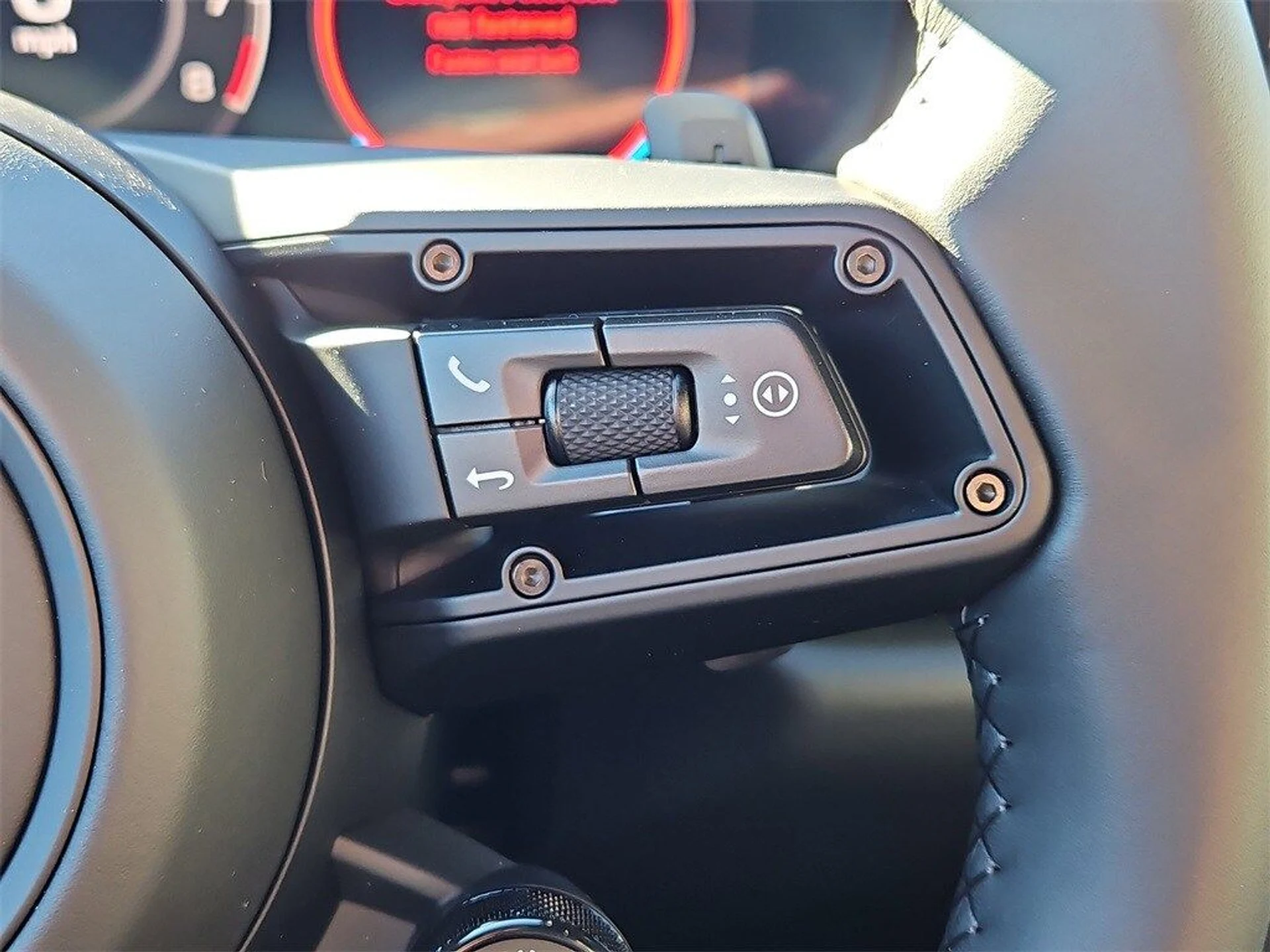 mph021_4220239434_6a45c77cf9fc95e2db1c23a3012b6689x_eb1d52beec