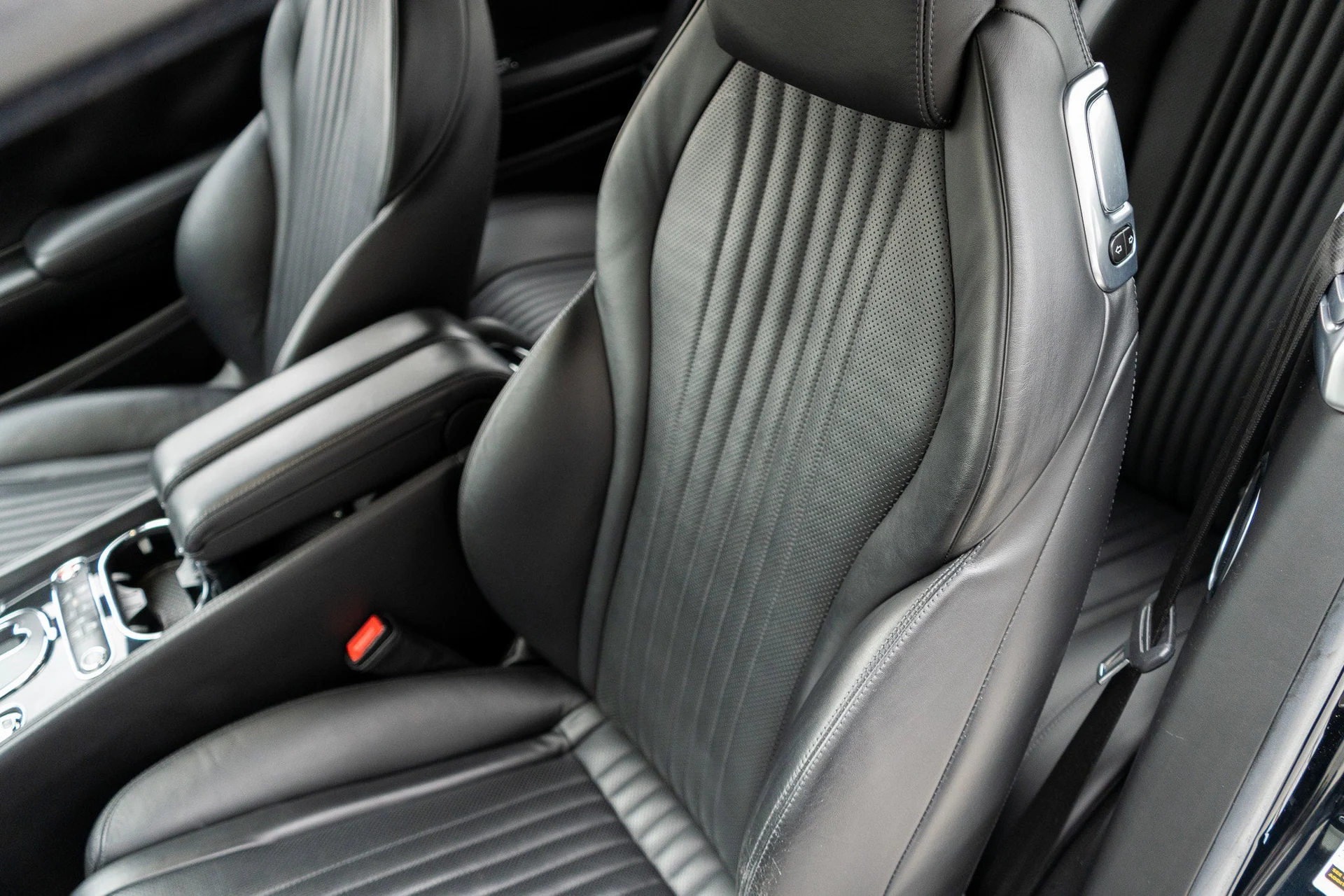 mph021_4223897662_22_5fd60ff43f