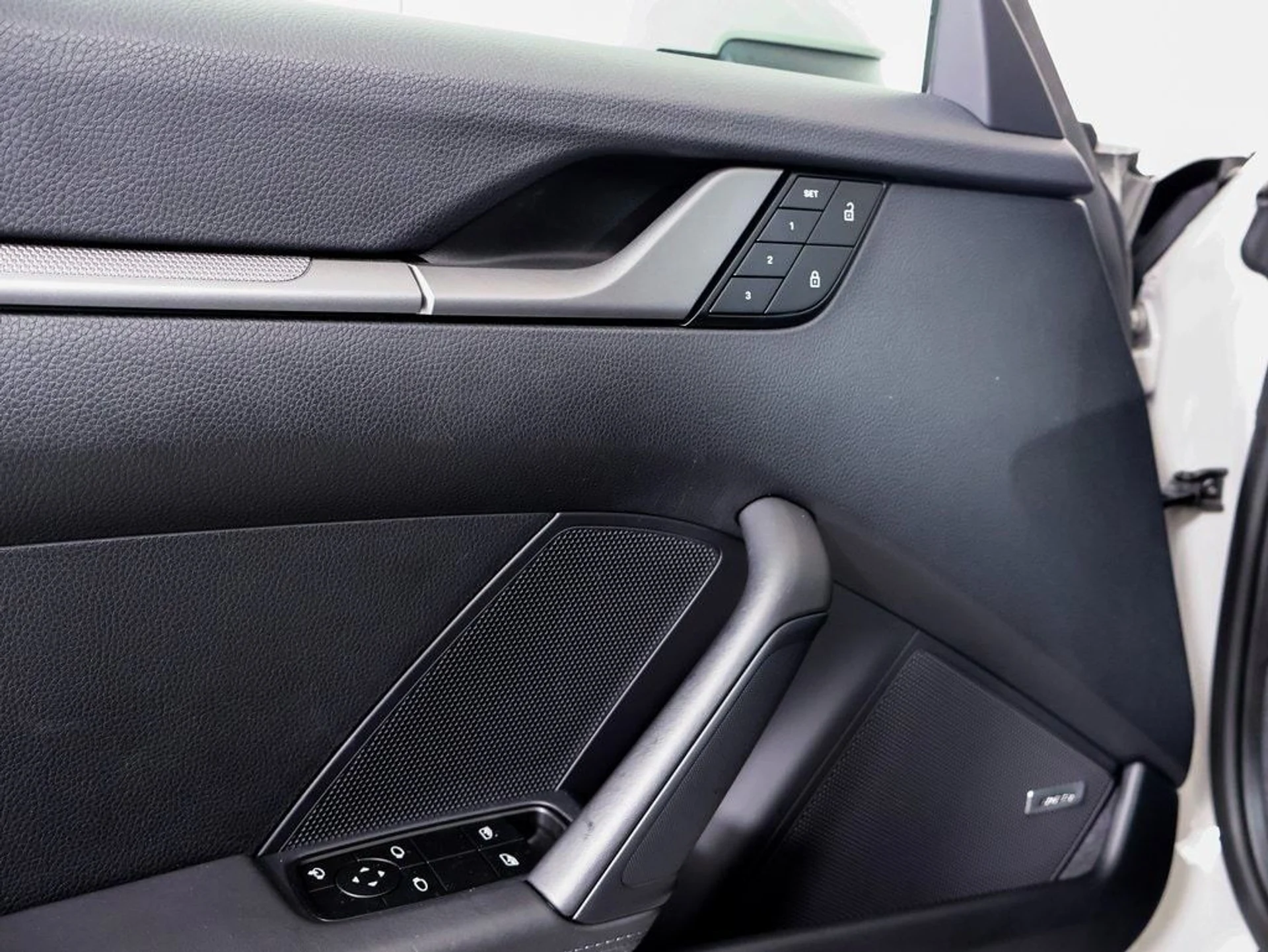 mph021_422390716_579d7688ac7ce0d0a4d65c69e3f42e77x_a0a16abfcc