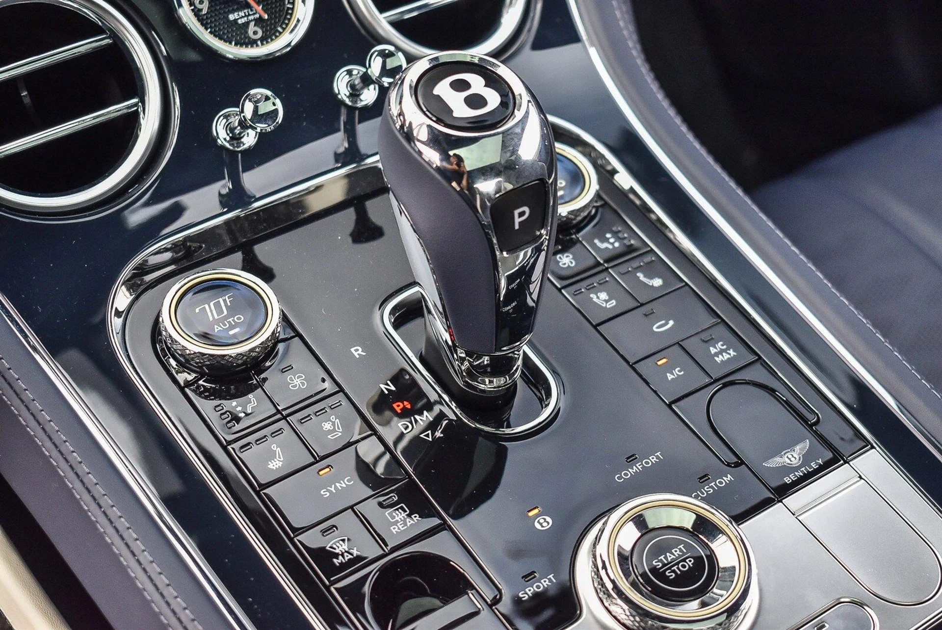 mph021_4227035132_712f8ab134702e2ff75ca3b519879003x_6dadcee643