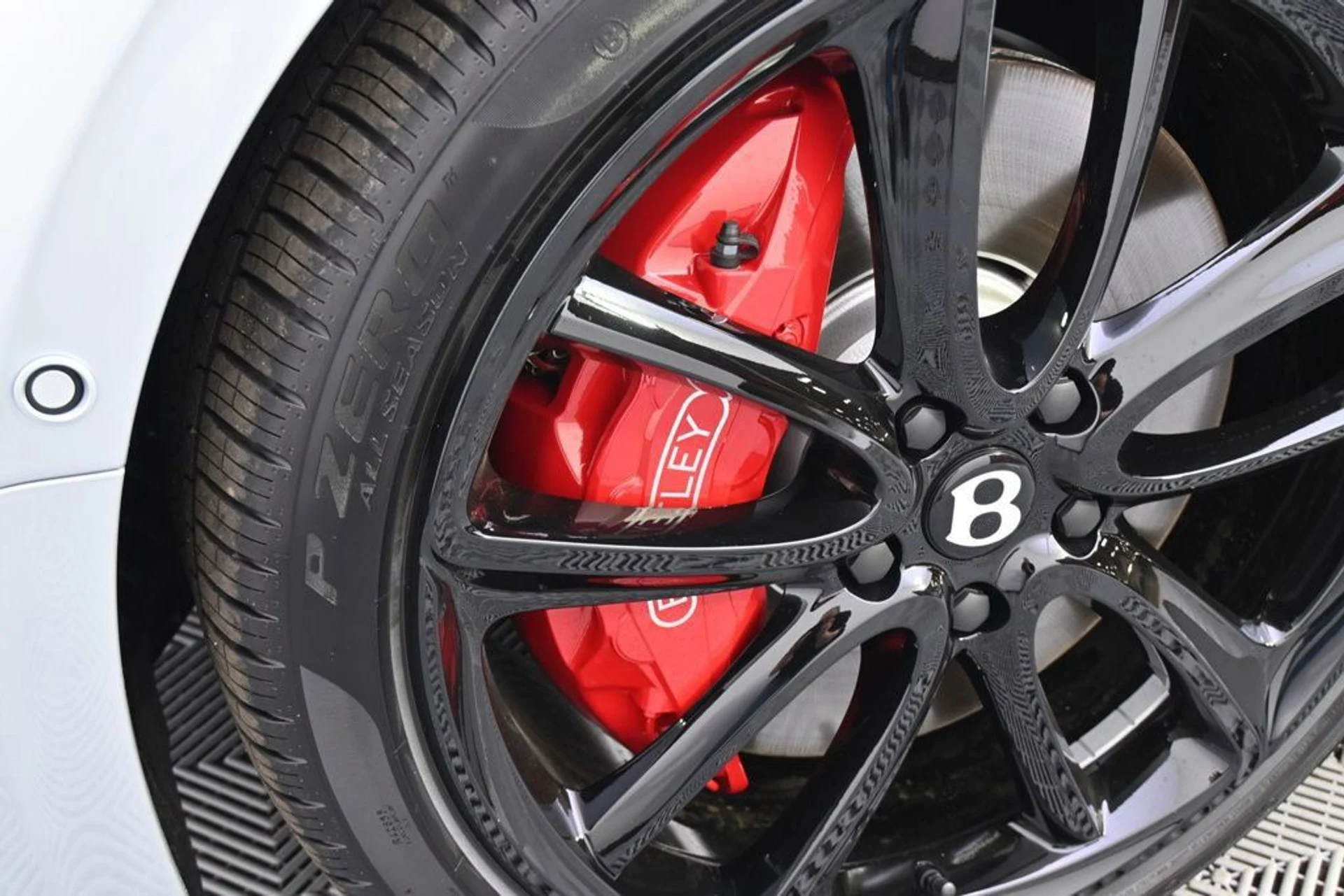 mph021_4227660314_5fad3a523cd24fa2a6ea5fd3c2191306_9dfbe57687