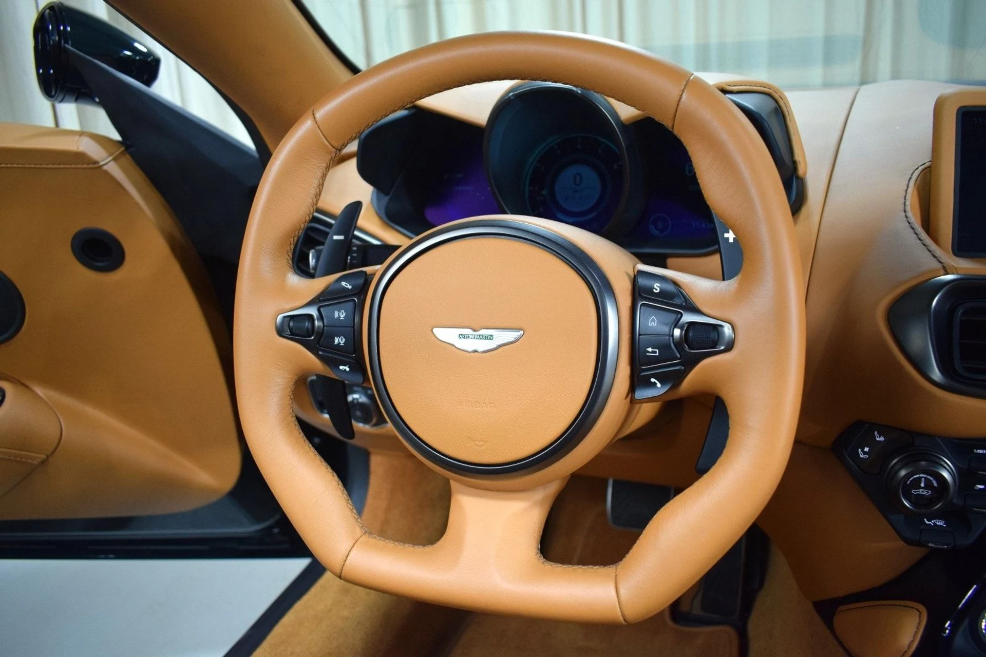 mph021_422838335_9b6a0d9dda3cf9ca56b3ebaa7a363f07x_501f0727b6