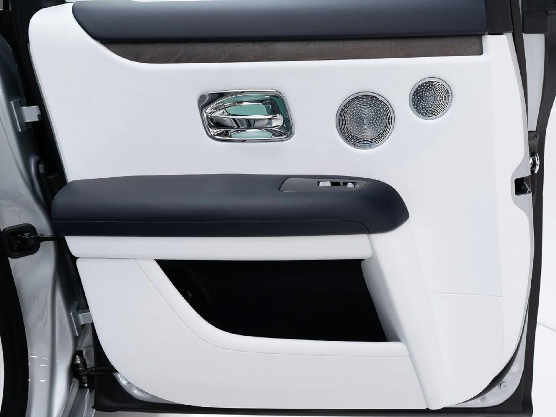 mph021_4229530067_d5fab34215bf3b51b1228826cd31a6b9_1365d06c06