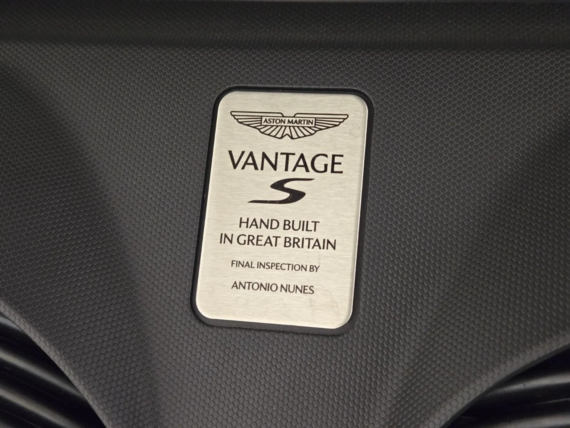 mph021_4232135562_New_2026_Aston_Martin_Vantage_S_1775539081_4ade874815