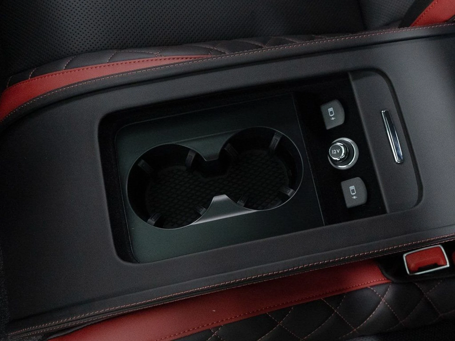 mph021_423557597_68adf10d46688febee8dee1e6da72934_83158dfd83