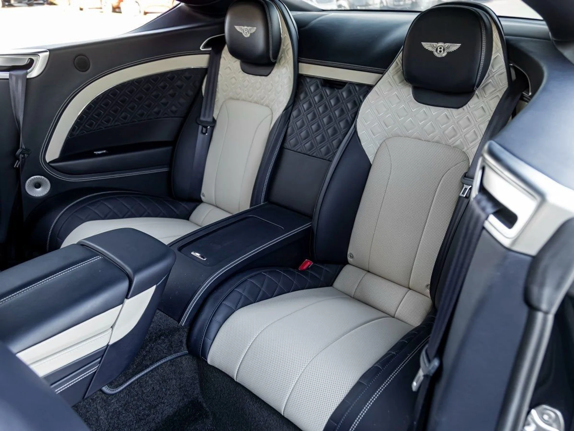 mph021_4236732945_22_8c7b0de09e