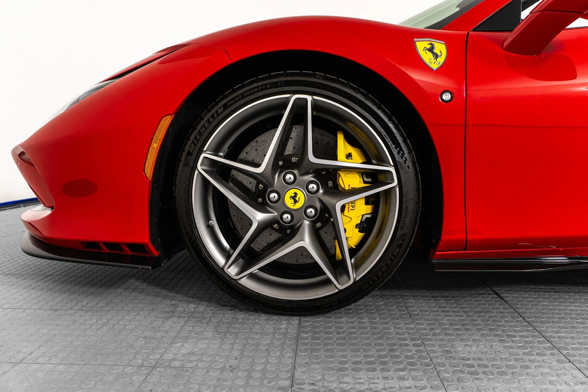 mph021_4237154946_dc0a546a_c0bb_45f3_8d94_1dda6e80f177_9cffcf379e