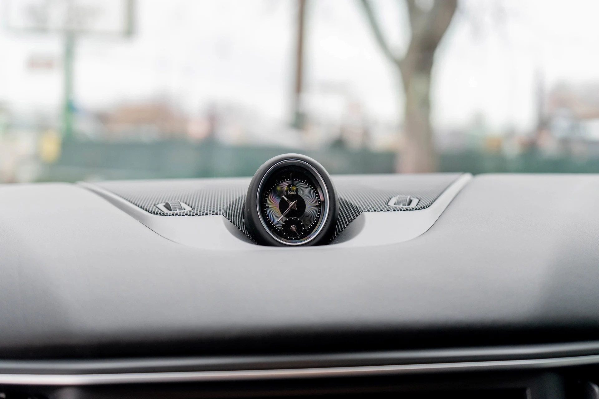 mph021_4241854246_22_aede77a83a