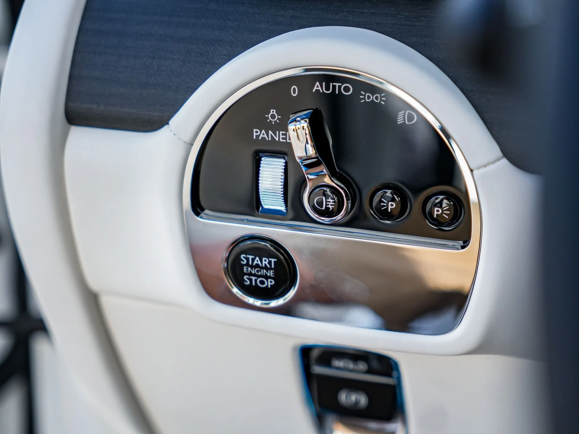 mph021_4243656731_Hi_Tech_Luxury_Imports_LLC_SCA_23_GZ_00_VU_236165_image_21_6ad57eaabc