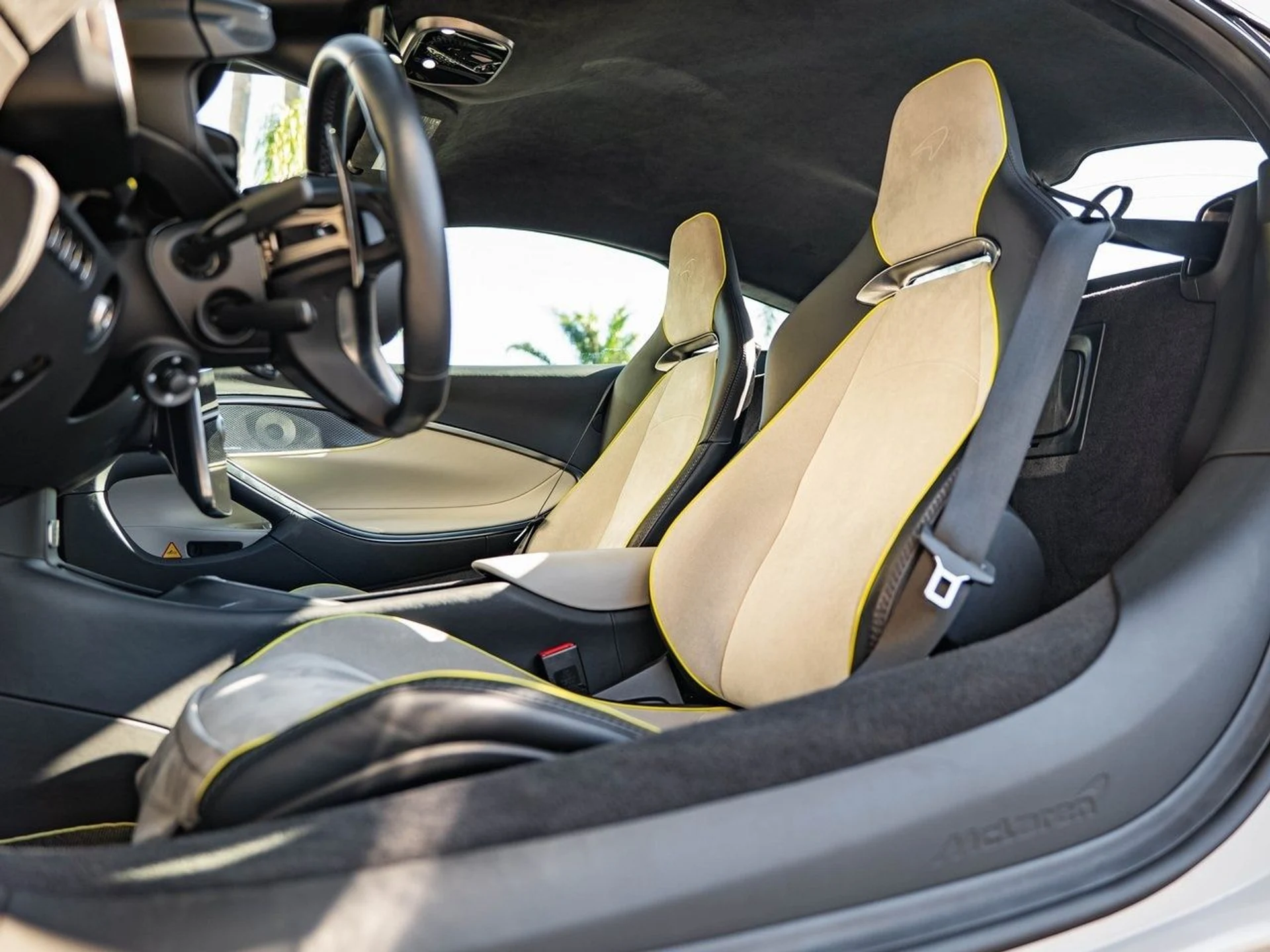 mph021_4245112675_2476ca853e4e37d832493dded8e67204x_d07d0ef4cf