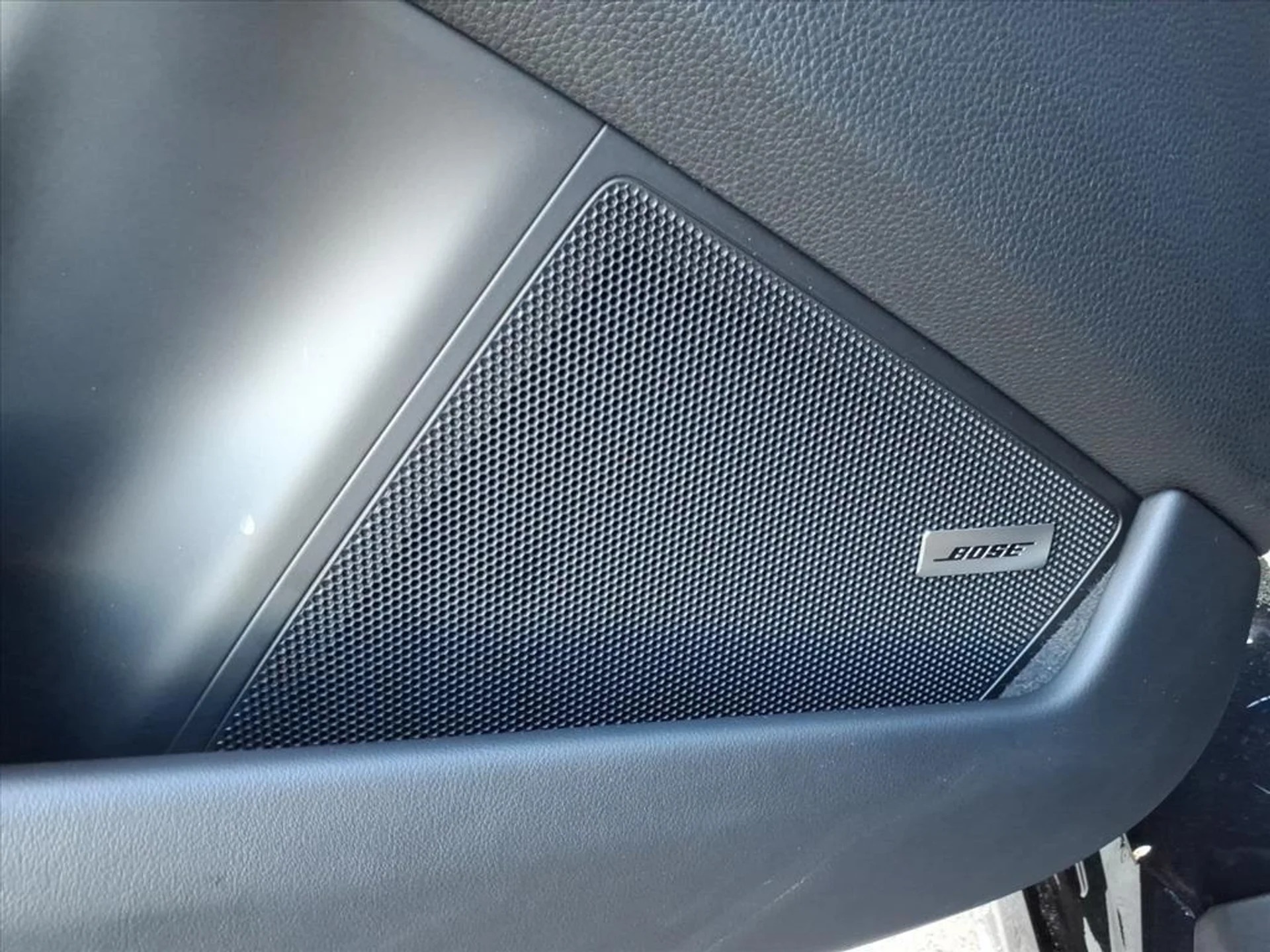 mph021_4248003907_ac6af23e0d9029f3a87047e4f4f02dad_187c088c0a