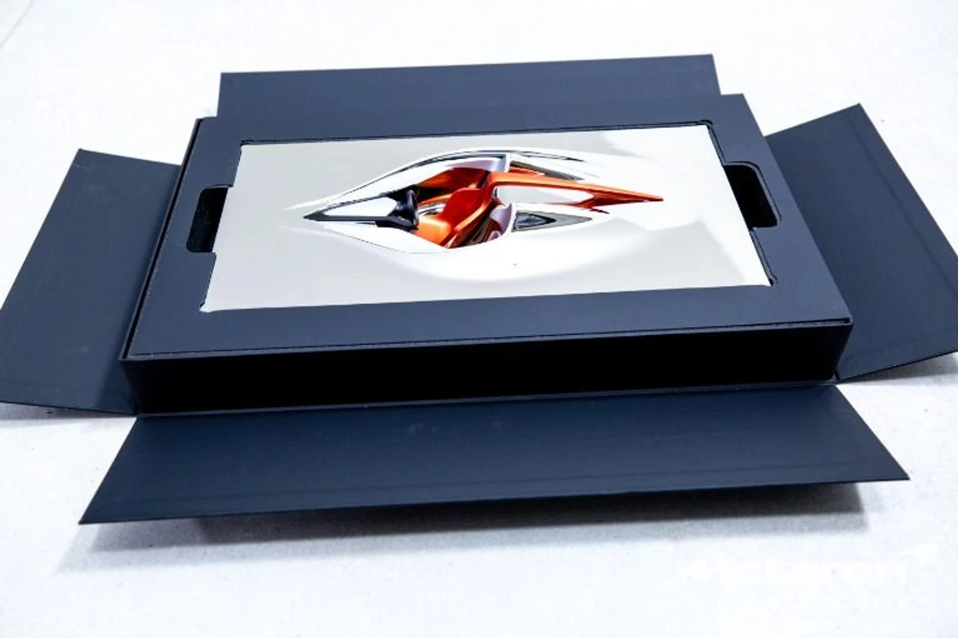 mph021_4250039322_Used_2020_Mc_Laren_Speedtail_760f517945