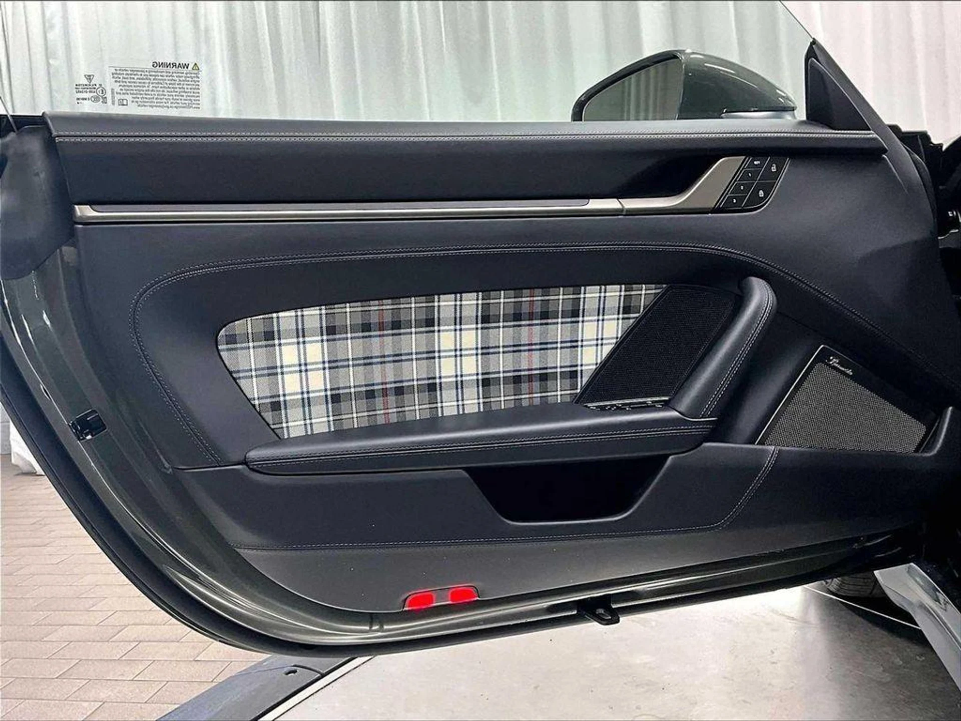 mph021_425786119_E4_IV_4ekmz_TMO_Ff8_K_Zn_Zuz9_WC_Dq8_615f84f593