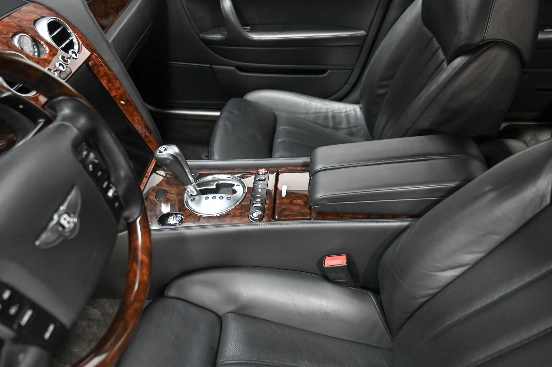 mph021_4260491890_Used_2006_Bentley_Continental_Flying_Spur_Base_1753818843_e6f92de550