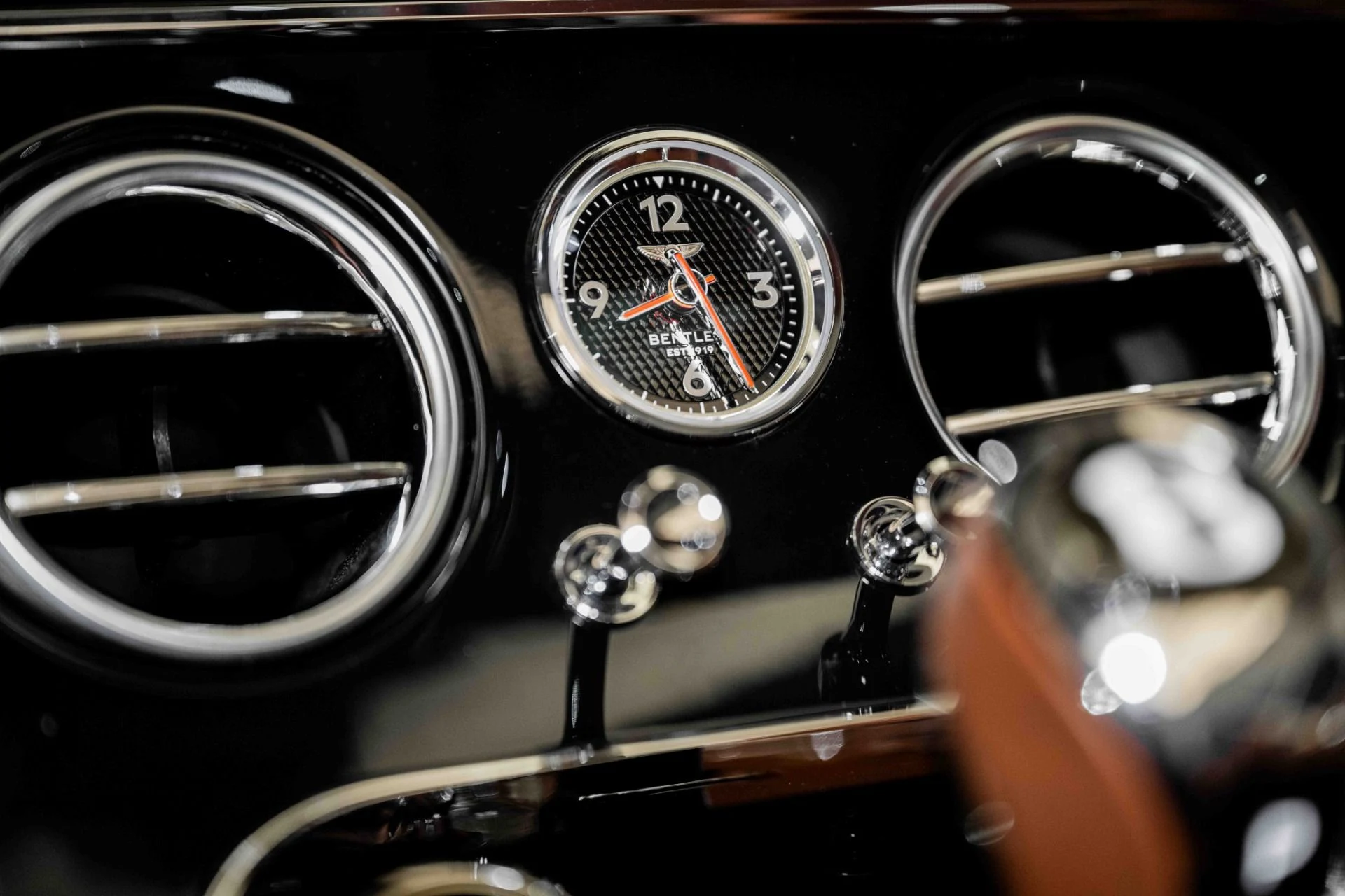 mph021_4262583155_Used_2020_Bentley_Continental_GTC_V8_1761331825_5552ba6542