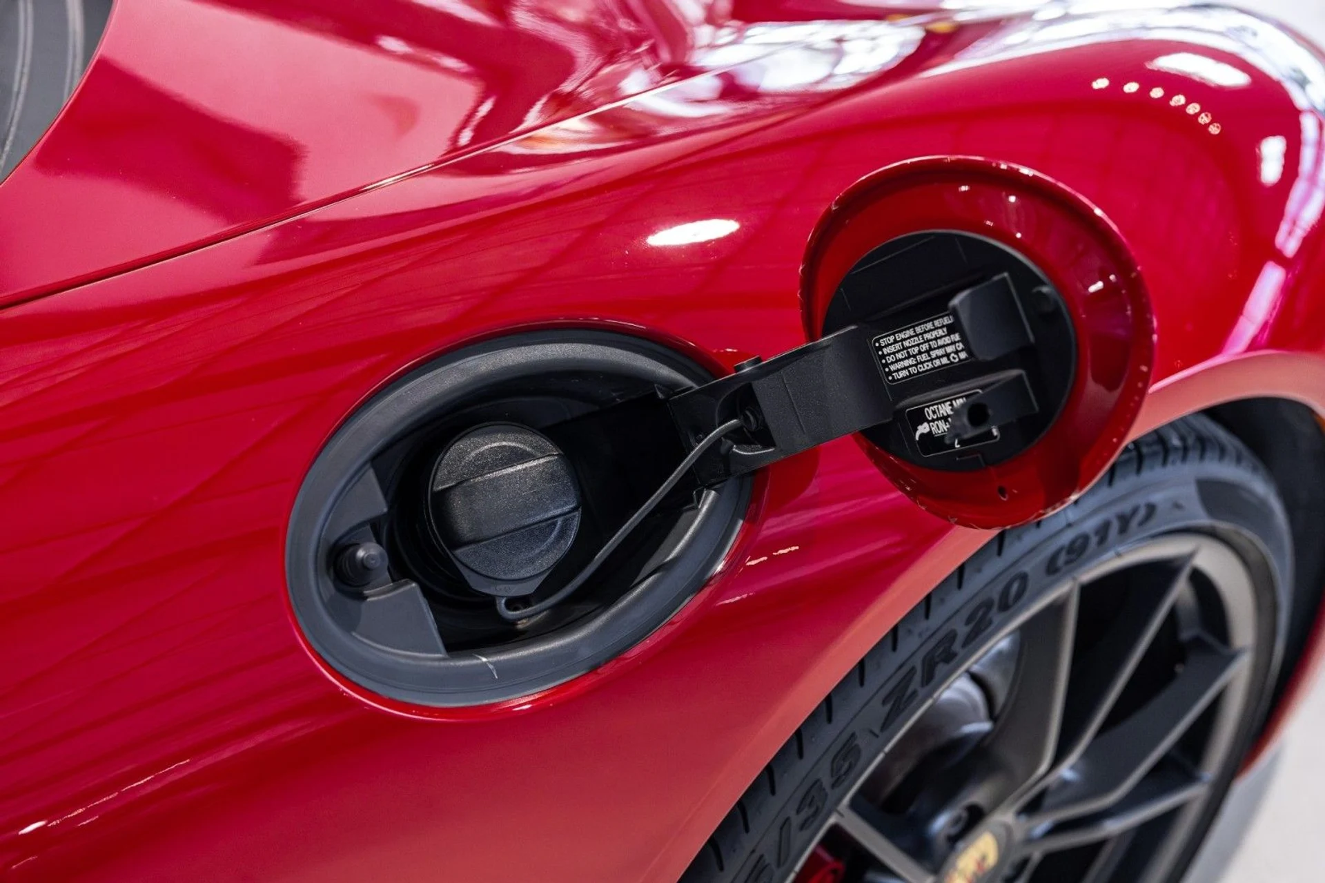 mph021_4265566068_cg_8a8408f067