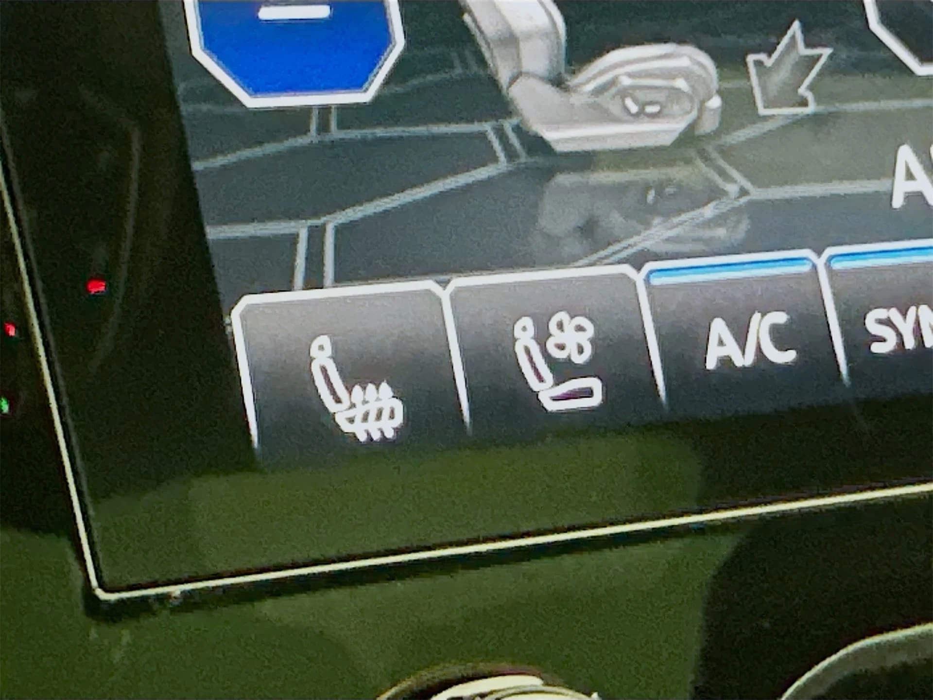 mph021_4270469942_d1b3b93872605470a40437b80b5bd655x_525d5a0d83