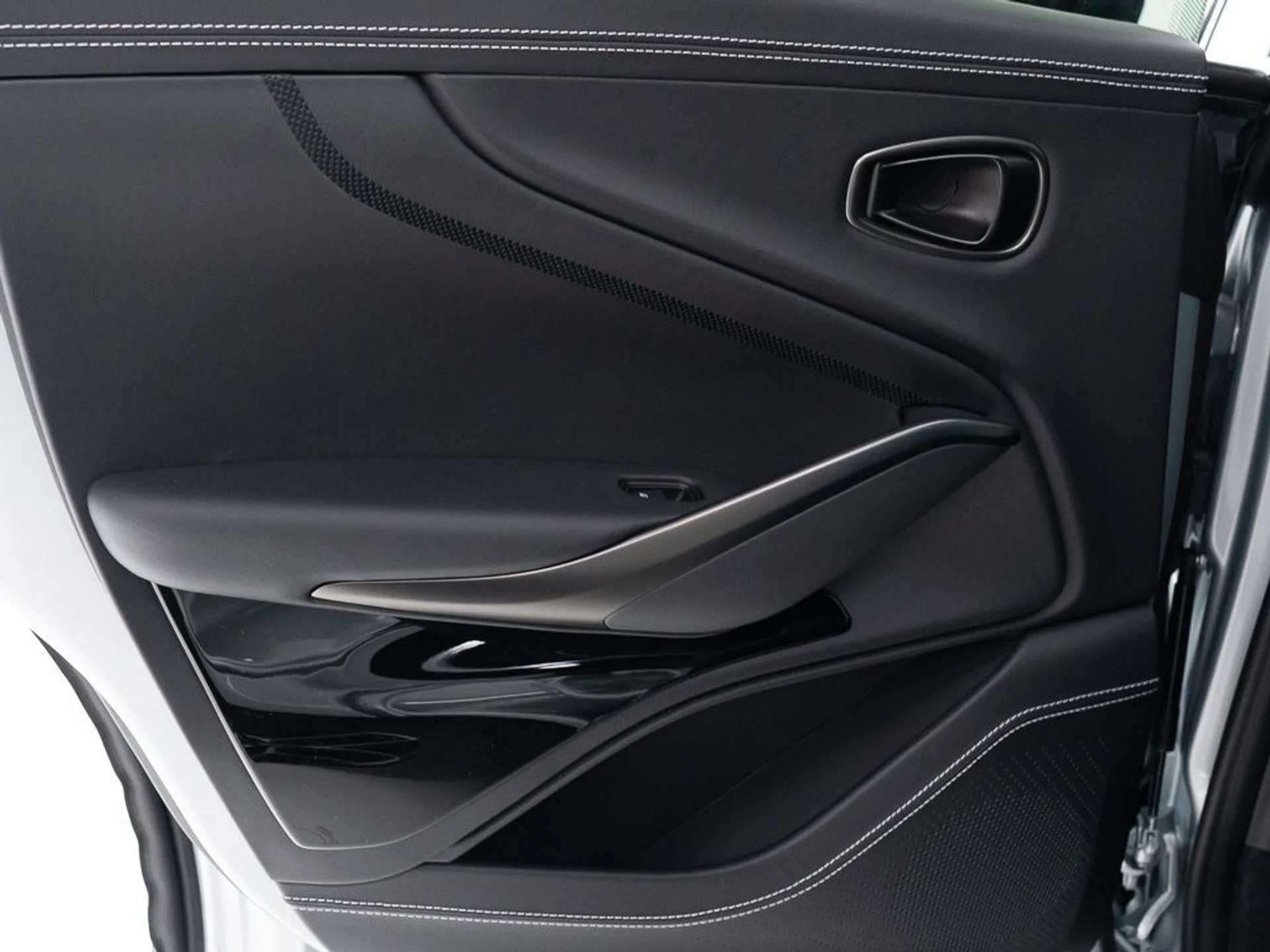 mph021_4271694258_88924cf7ac7307a706089395349d5a97_f094314212