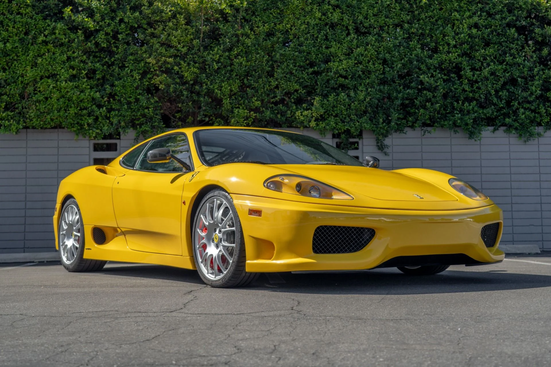 mph021_4275712193_Used_2004_Ferrari_360_Challenge_Stradale_1761174873_bf543ab34a