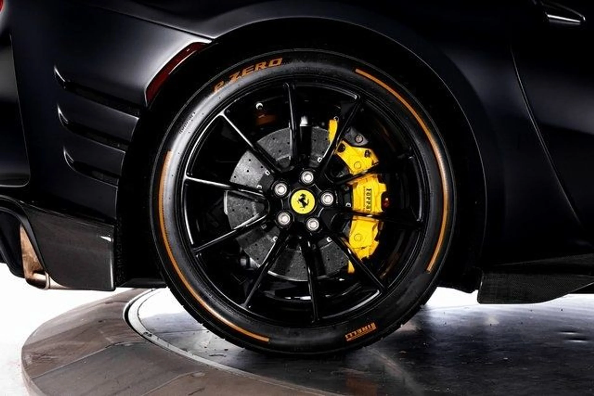 mph021_4278587742_12a5dd30e9718b4f1bce1302e6b65aa3x_e971ba7e08