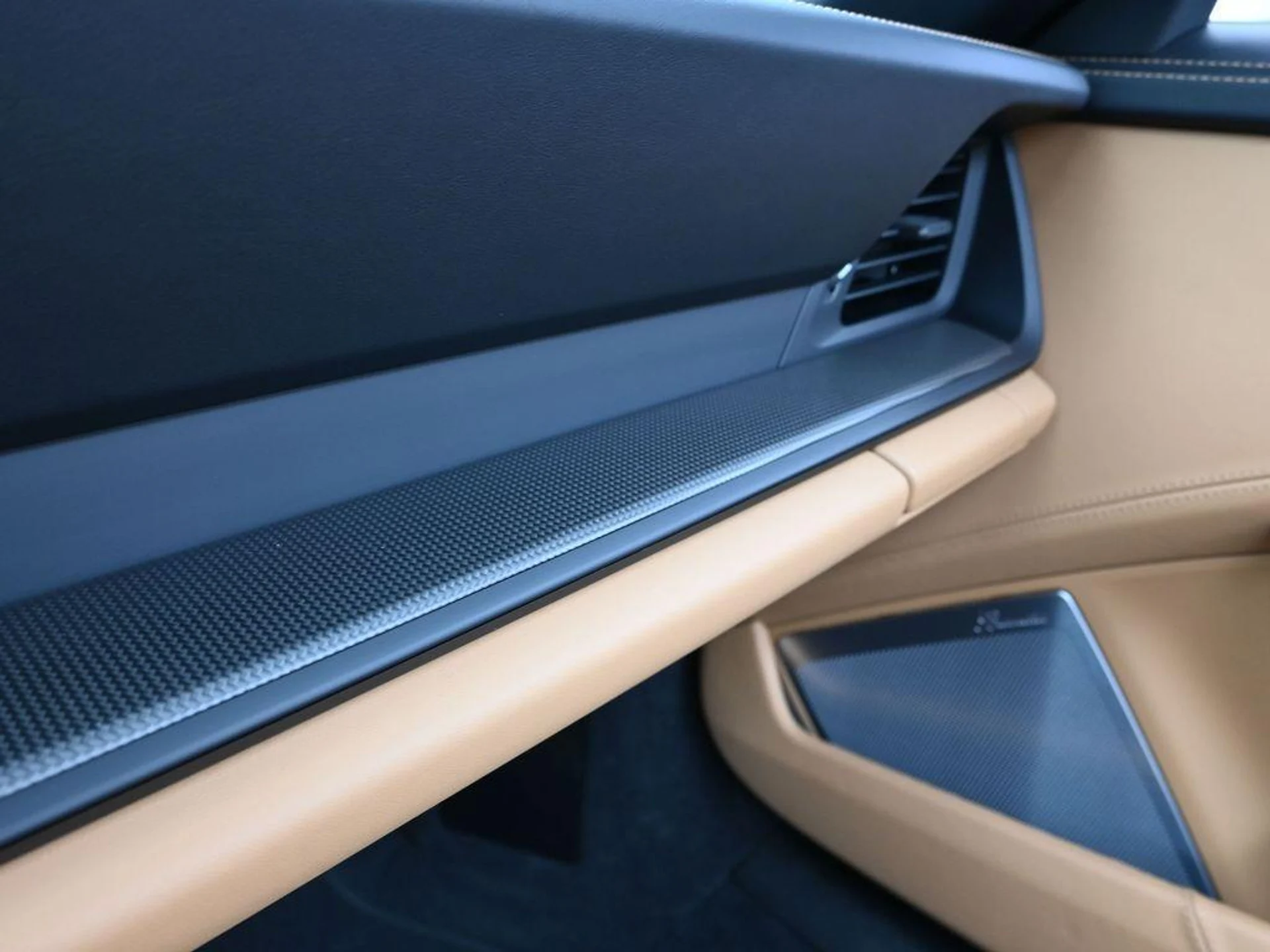 mph021_4279633190_md8c_VV_Dtac8szd_Yf_BX_Pldz_D2c_Yw_e7b006c241