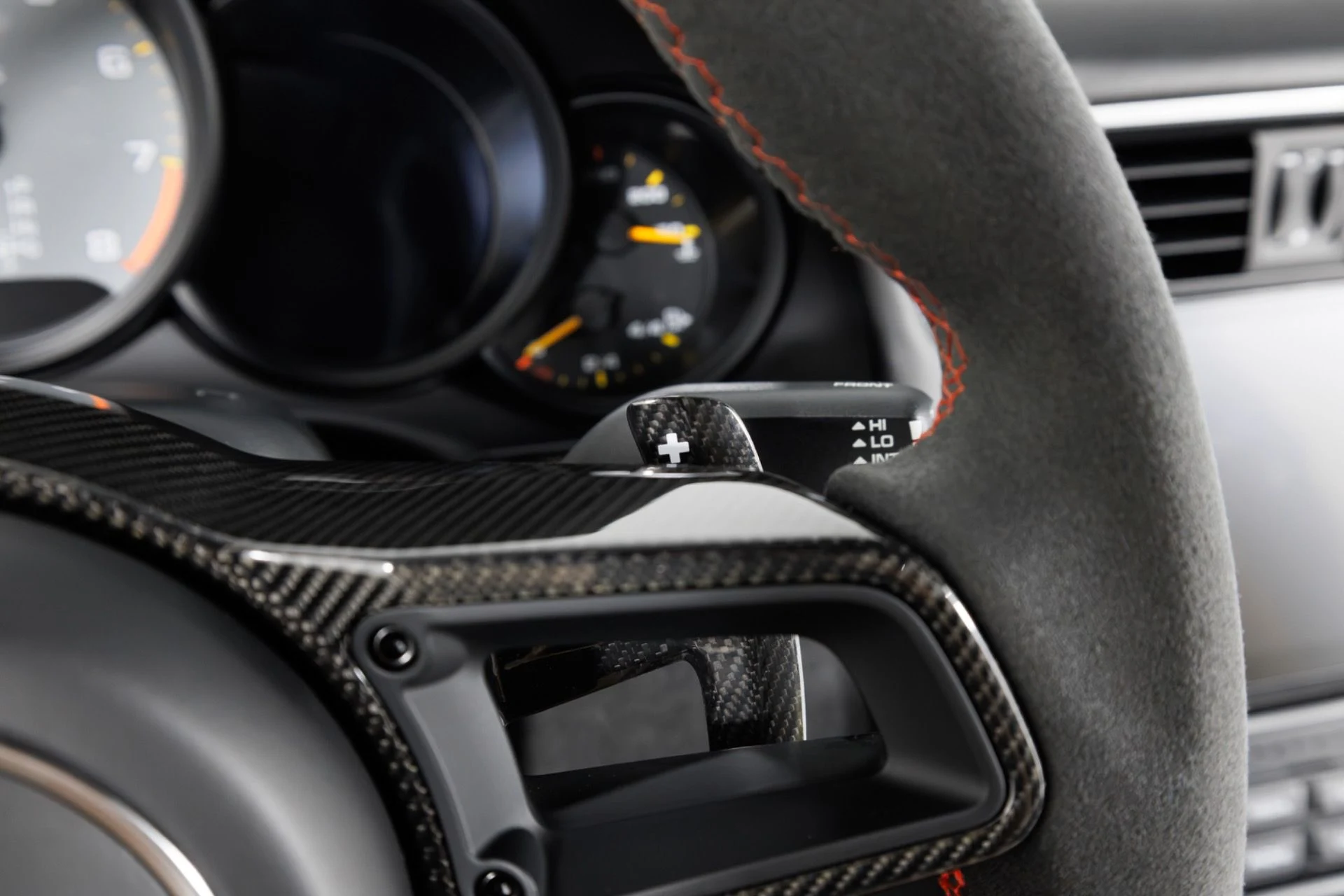 mph021_4282334269_Used_2018_Porsche_911_GT_2_RS_1791916169_0639144dc4