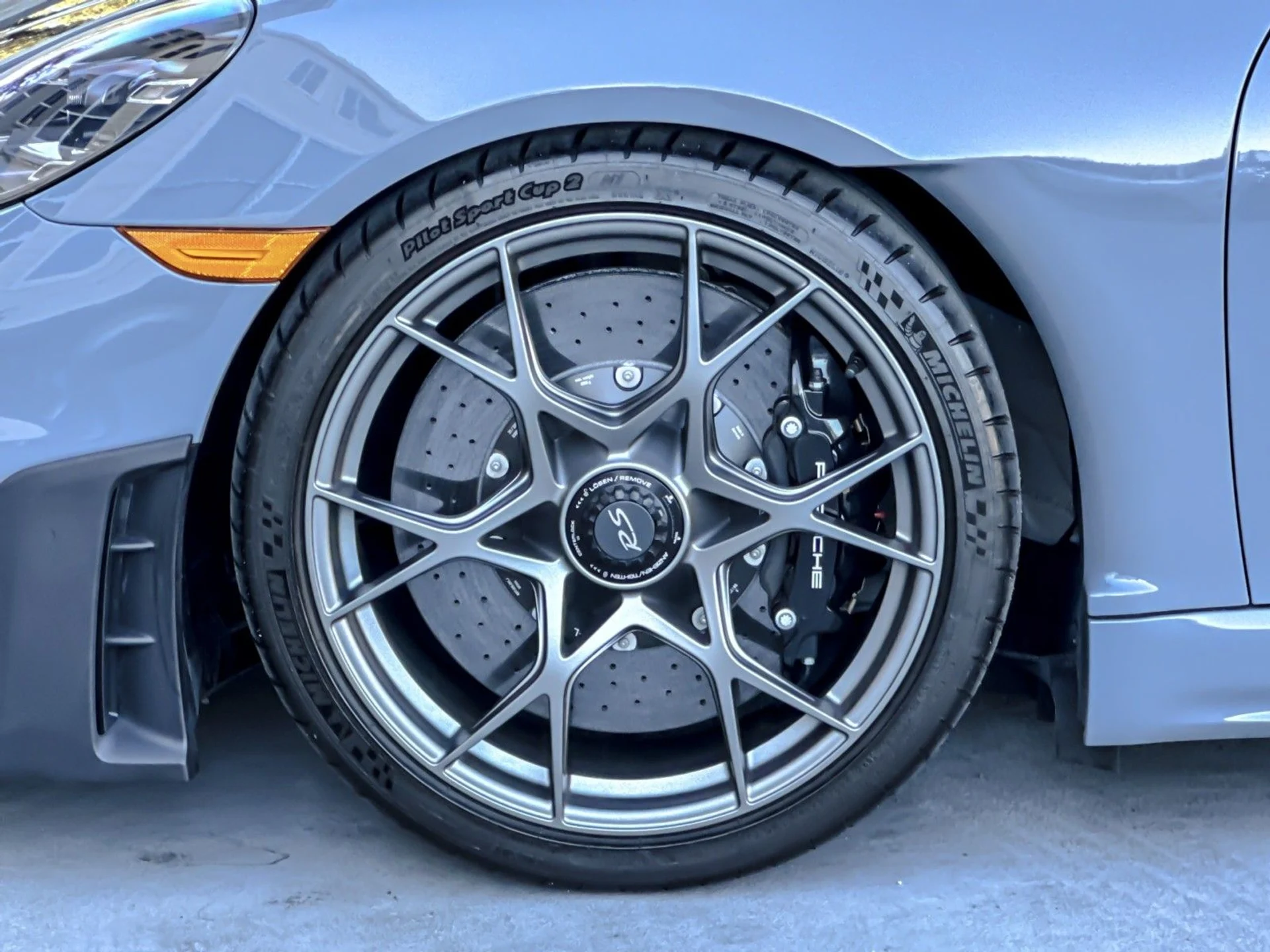 mph021_4284793409_9bf5ab959b56c111f5669340a28d547c_9039666208