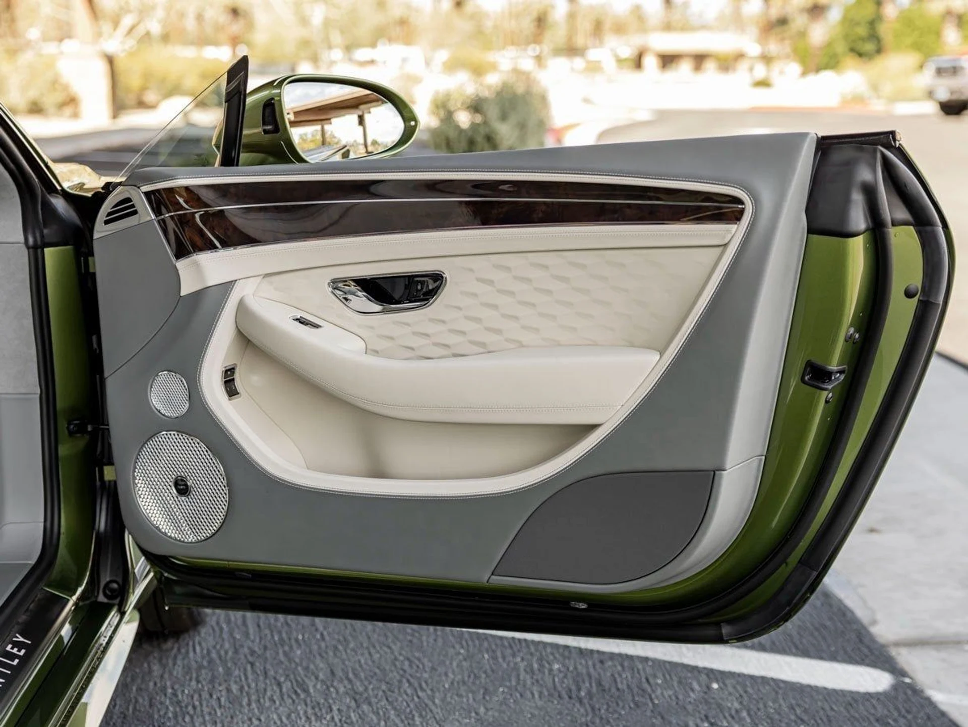 mph021_4285368958_22_89148cd13e