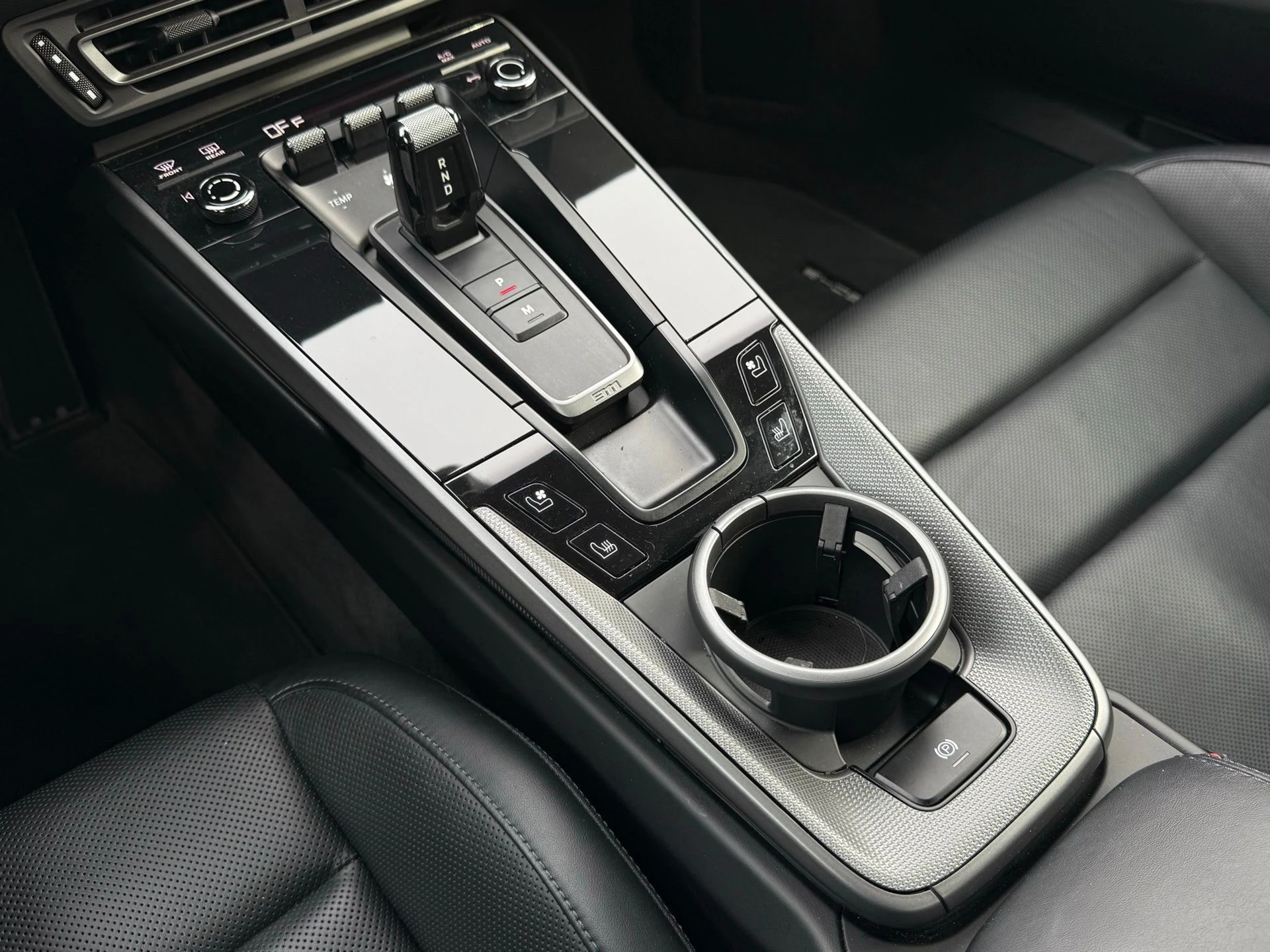 mph021_4286863137_8d3b6af3bb854c1071ce8911e62fb8ae_bd0b379293