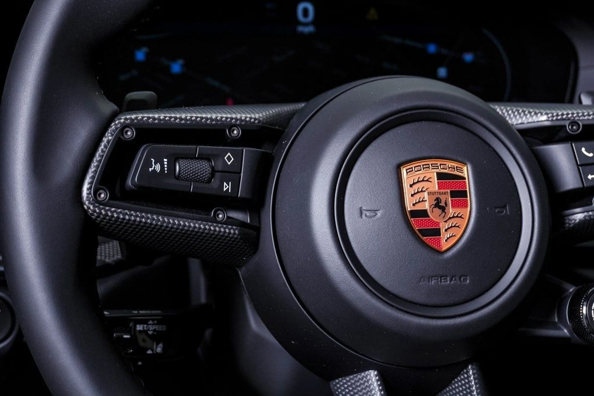 mph021_4289794709_5c139577a6f9399d2fb63816fb181809x_3474f6cd8e