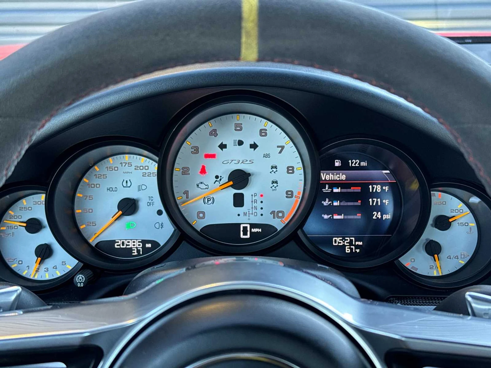 mph021_430793473_80ade0a6dff2df98bcaa0e405373c6f3x_5735d307bb