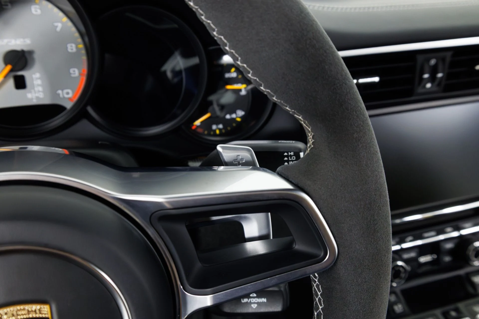 mph021_441873134_Used_2016_Porsche_911_GT_3_RS_1775150679_fcd6378541