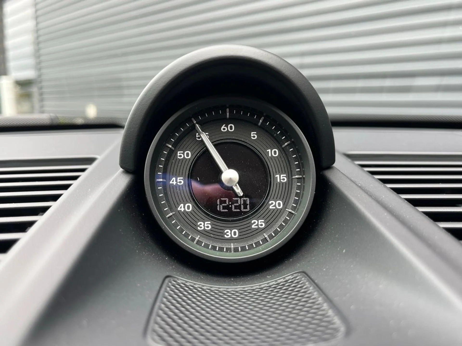 mph021_450408078_3c2896f5c5e0106447ff7293850e7664_6c00018964