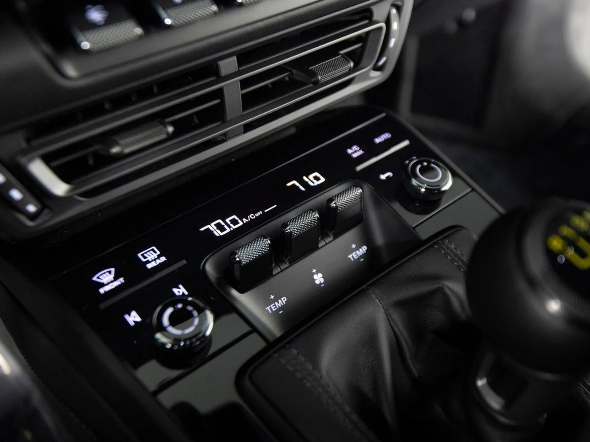 mph021_453726816_1_A7s_Oe_Hi_Elr_Vs_Lr_B_u9_XM_Kry_X_w_ec146c6640