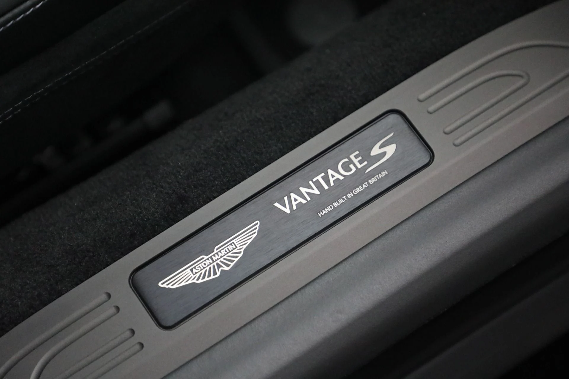 mph021_455603117_New_2026_Aston_Martin_Vantage_S_1766181825_160e654795