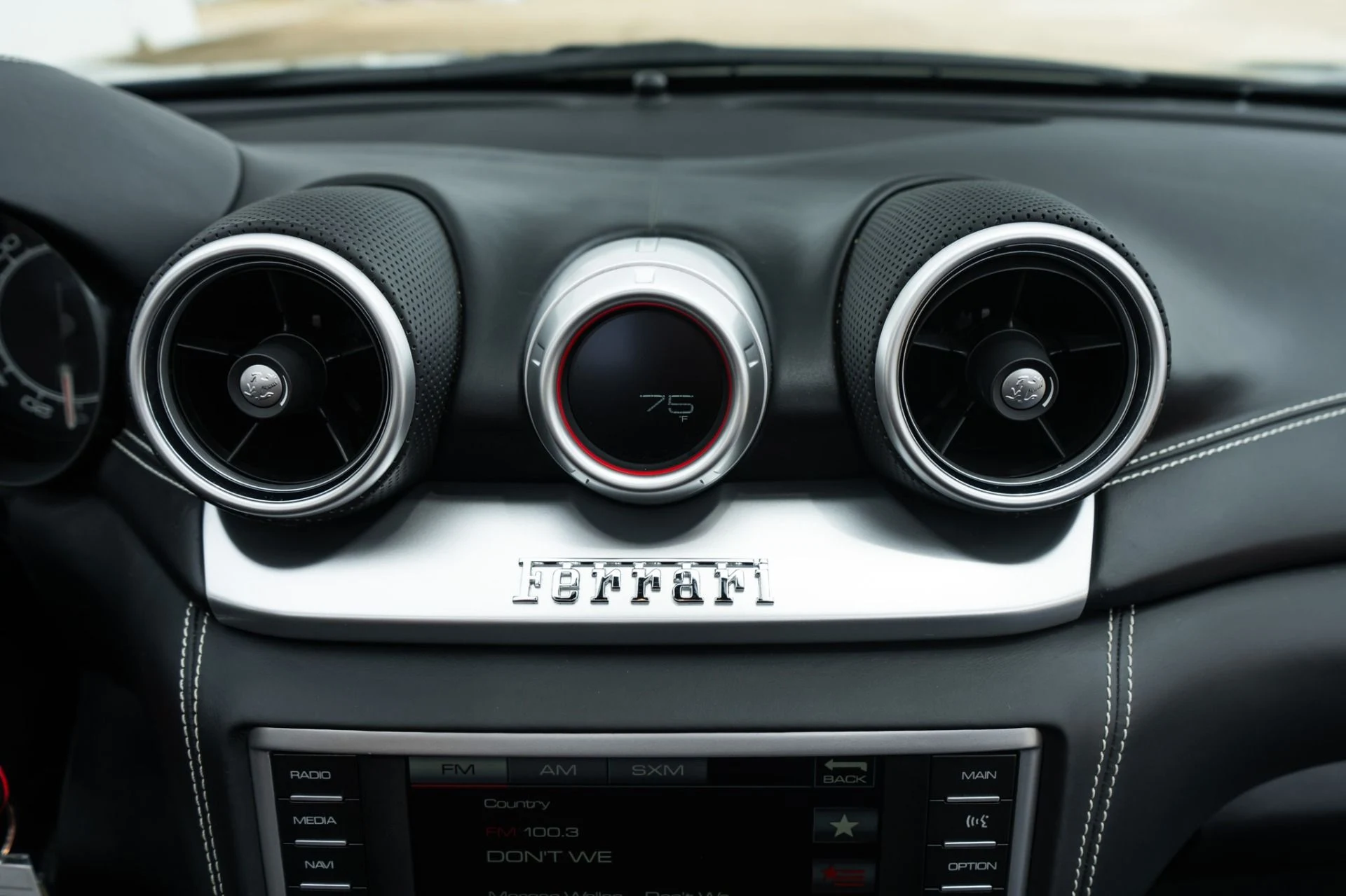 mph021_457330318_Used_2018_Ferrari_California_T_1781897597_7b33a528b1