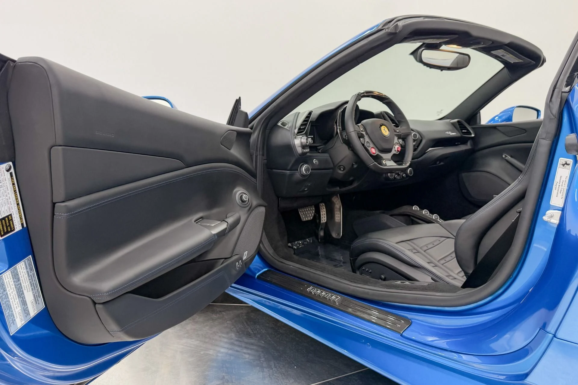 mph021_457403241_Used_2018_Ferrari_488_Spider_Very_Low_Miles_Special_Paint_Color_Daytona_Seats_1785341858_3f1a041692