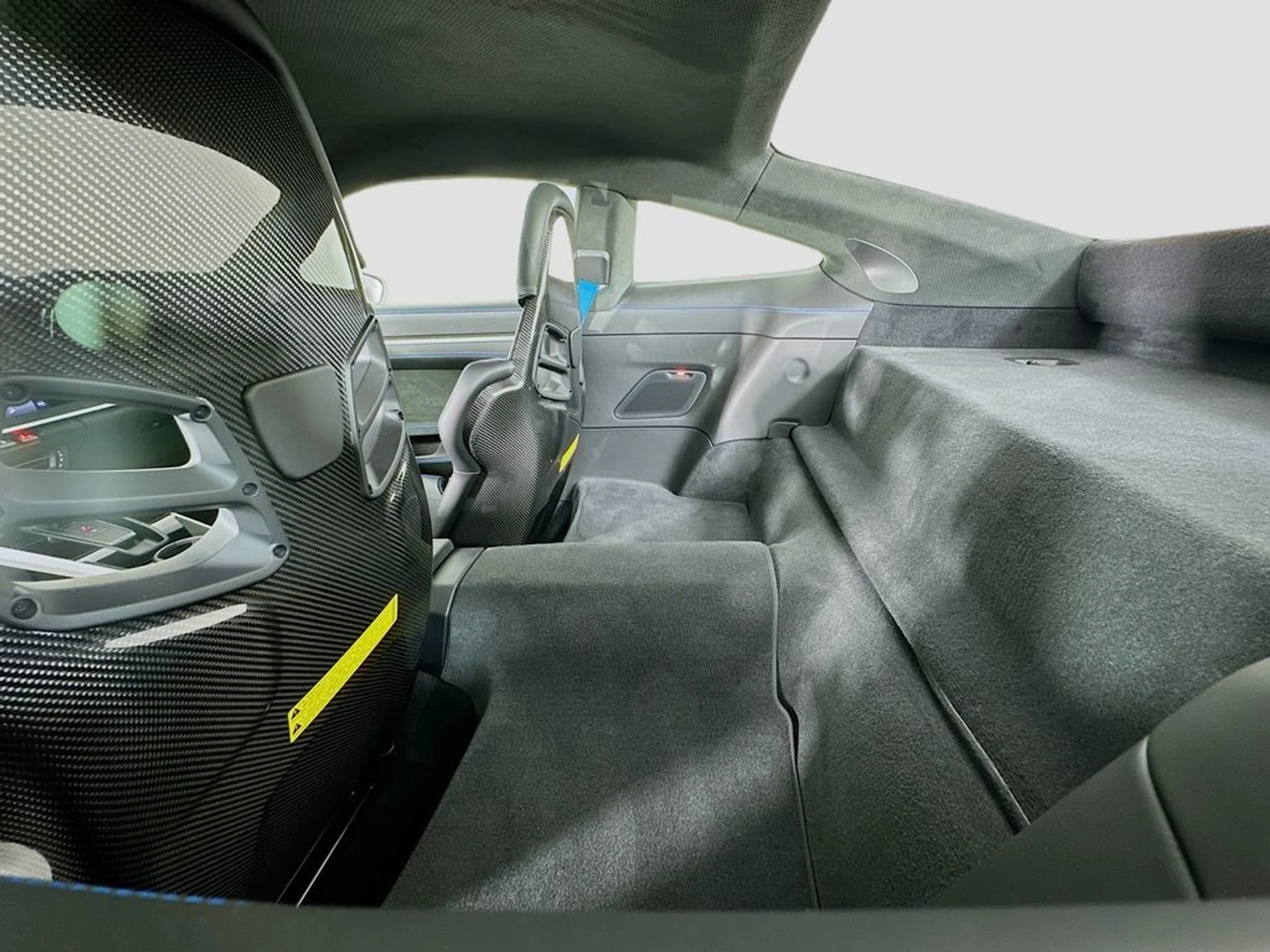 mph021_460110742_be19f940ac510065805f425d360cccb1x_a0ccaa4286