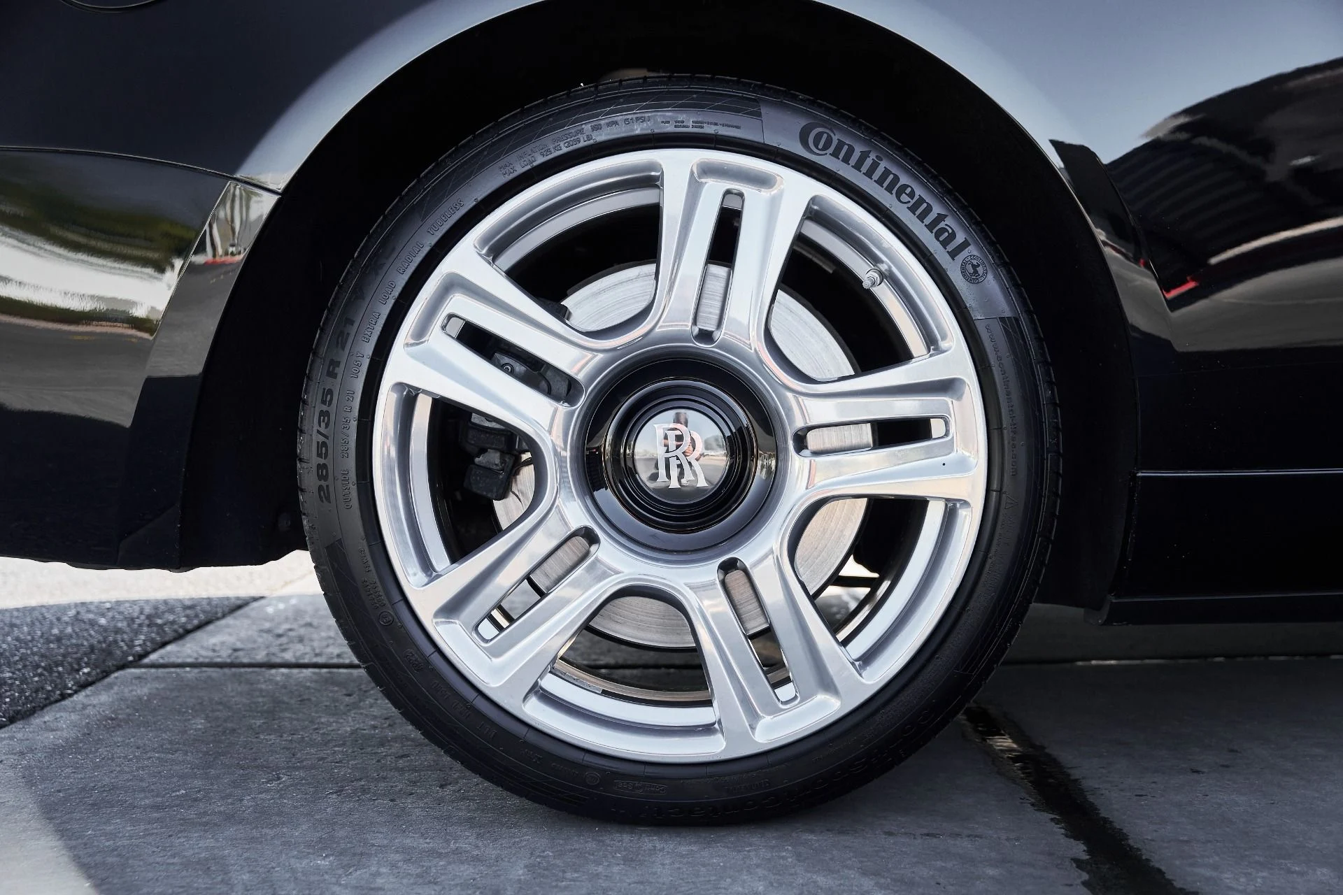 mph021_461107840_Used_2016_Rolls_Royce_Dawn_Base_1770086698_13529a4c1e