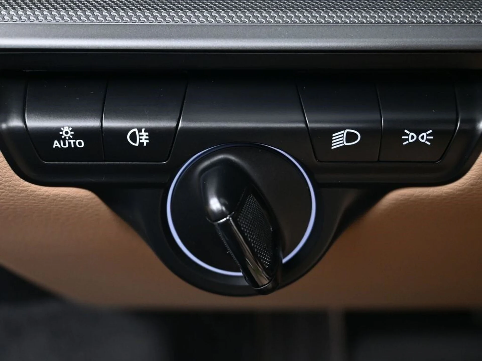 mph021_462901740_5ae857e771cf729384c82f1eeb4adfcdx_4782e4c353