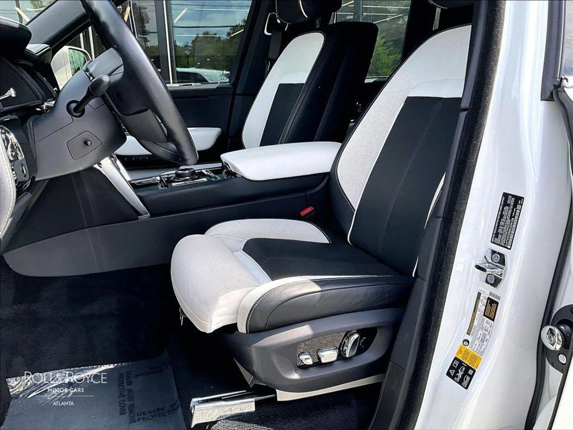 mph021_464722641_UH_Hbho_LZ_q1yq_O_Injrl_F_Wo_UD_8ug_f453899559