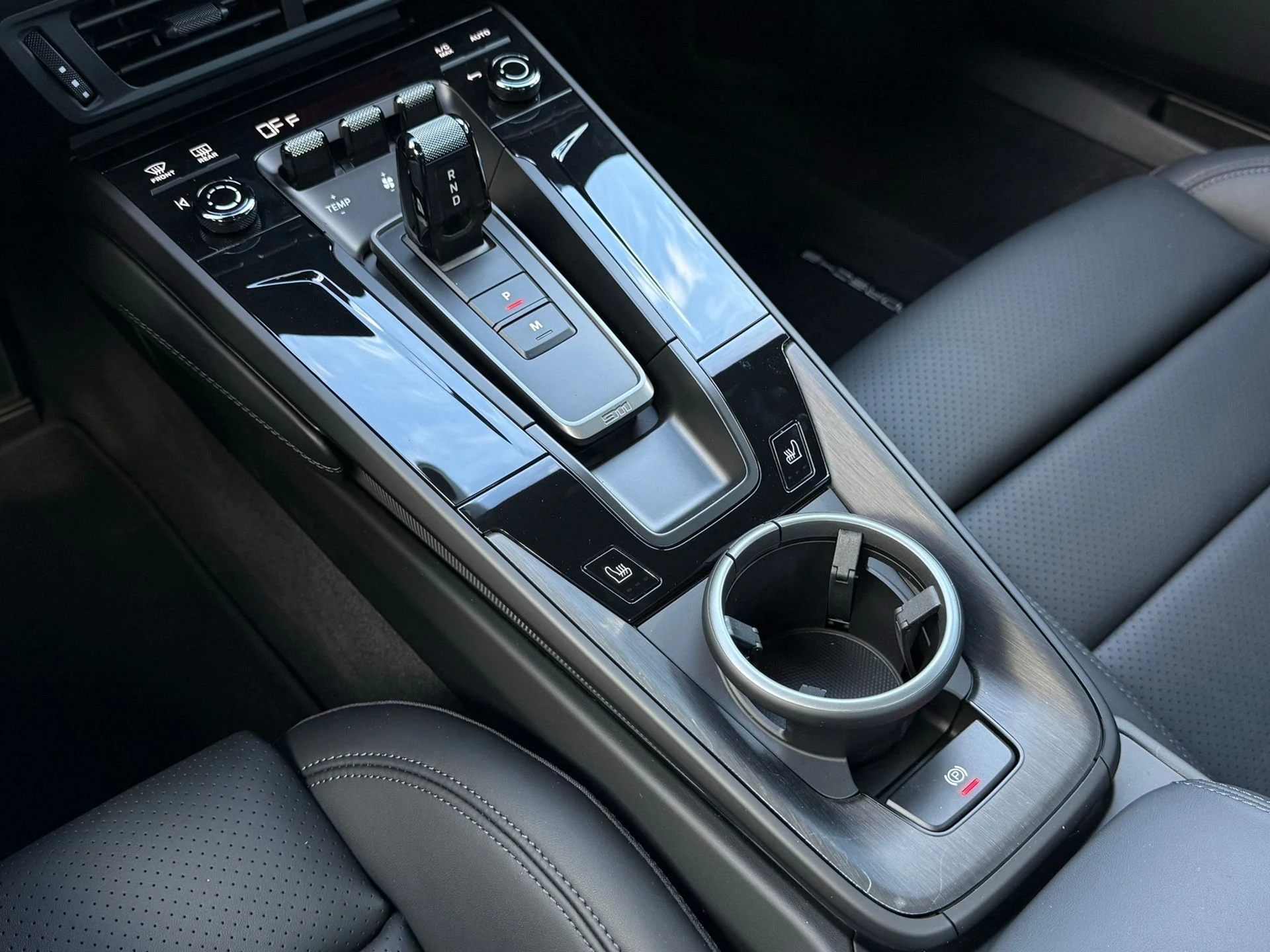 mph021_467513711_c6558bdb6375815f3e19bc29fcf4abff_6b4c8a6671