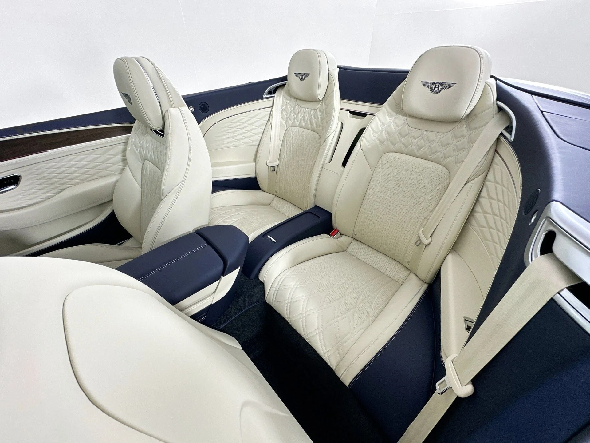 mph021_467554914_22_f5c94e231f