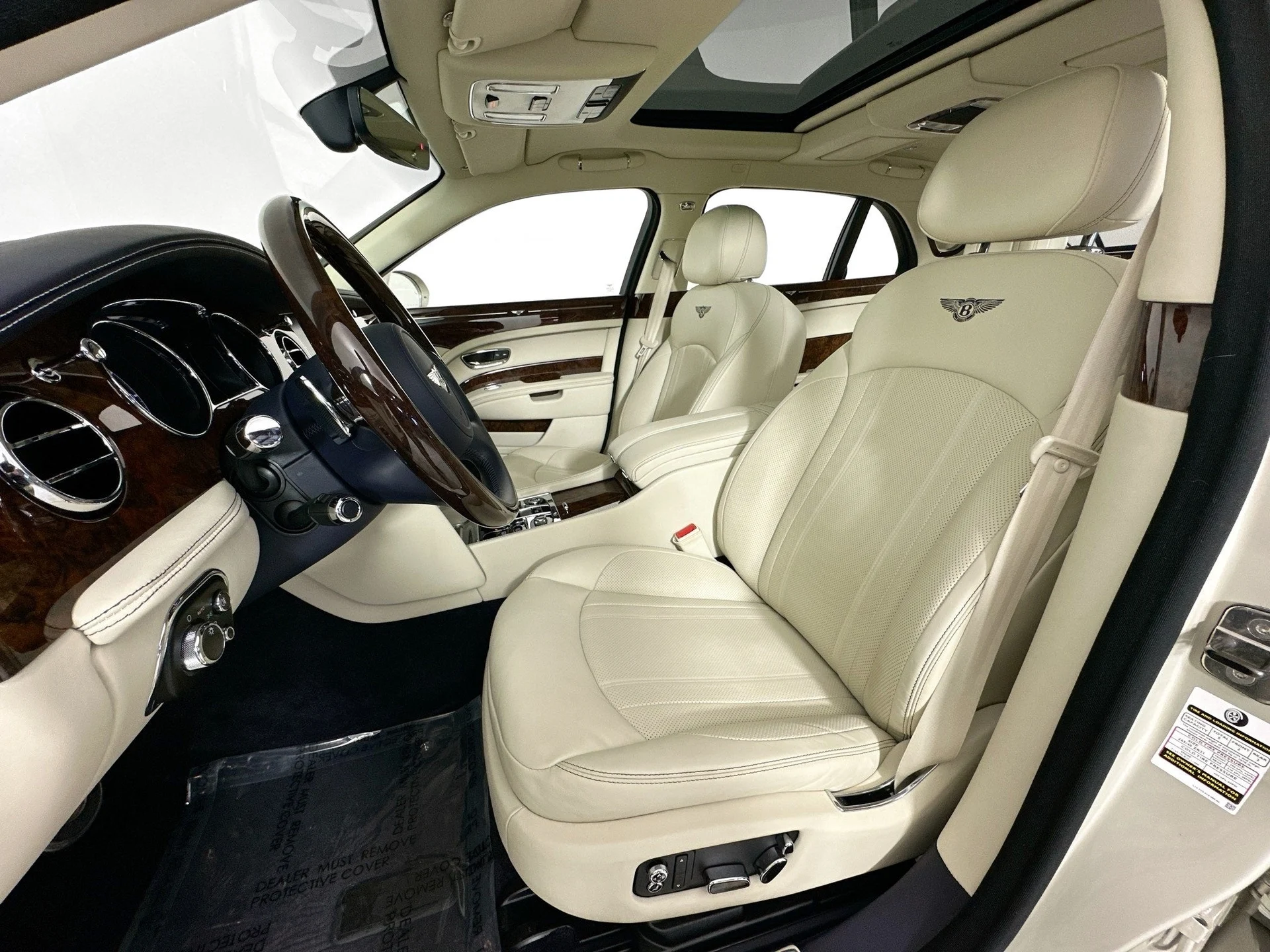 mph021_470156757_22_22de34678e