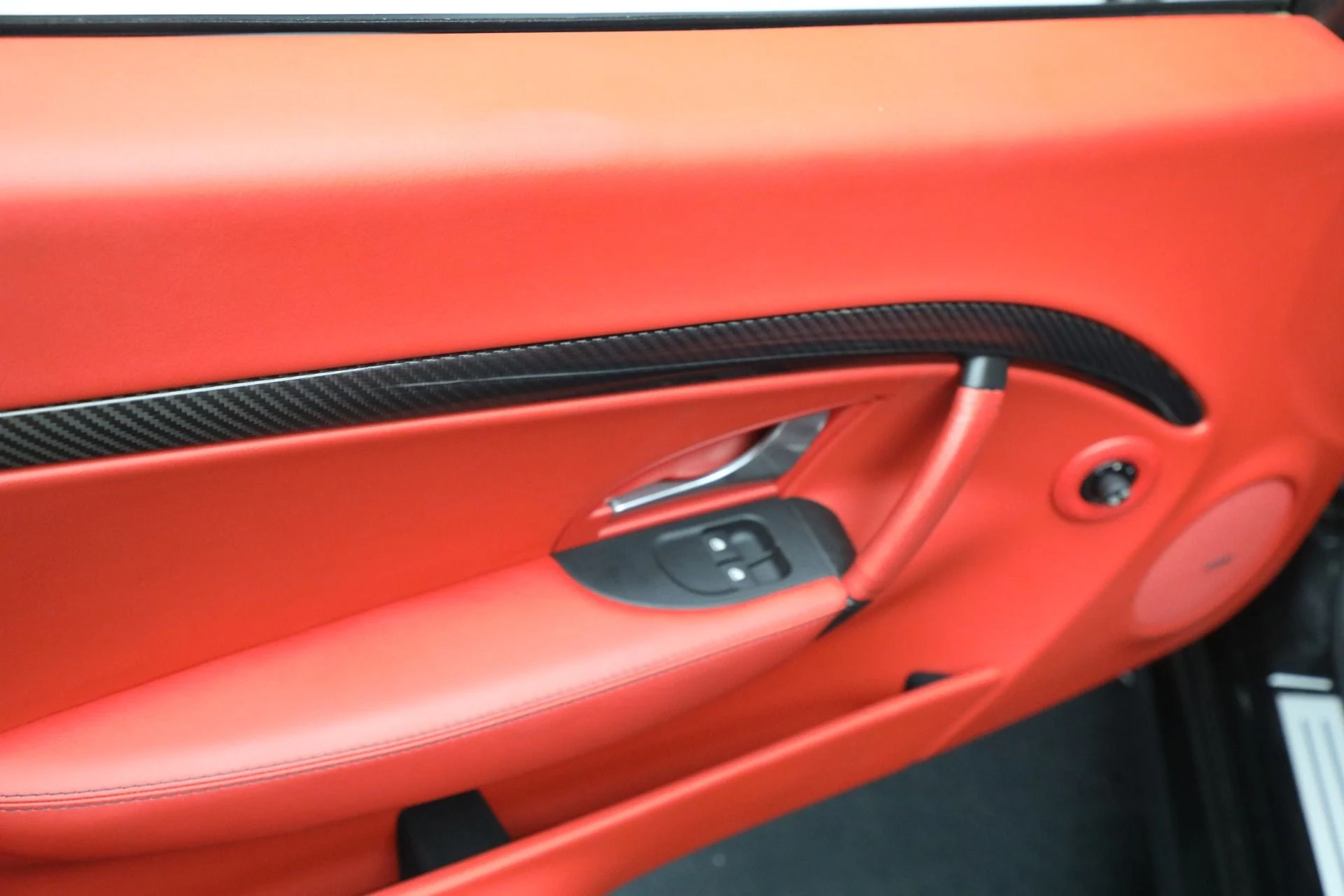 mph021_473974667_Used_2015_Maserati_Gran_Turismo_MC_1760545652_d5a5e99330